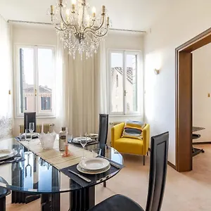 Appartement Campo San Toma' - Tiffany, Venise